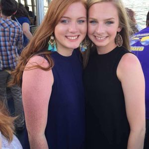 Meet your Posher, Kayla